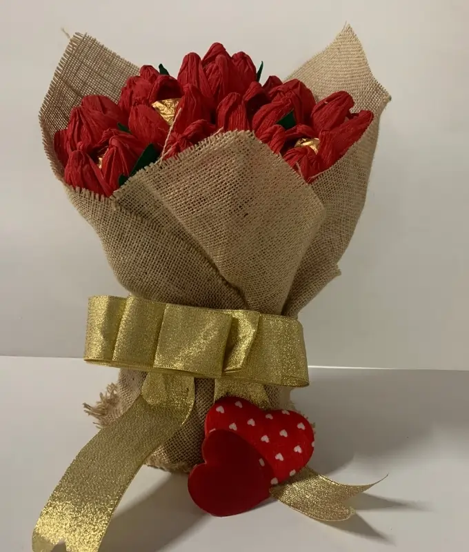 Handcrafted Chocolate Bouquet Code LVHMP106