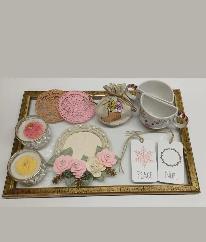 Handcrafted Festive Gift Hamper Code HMP108