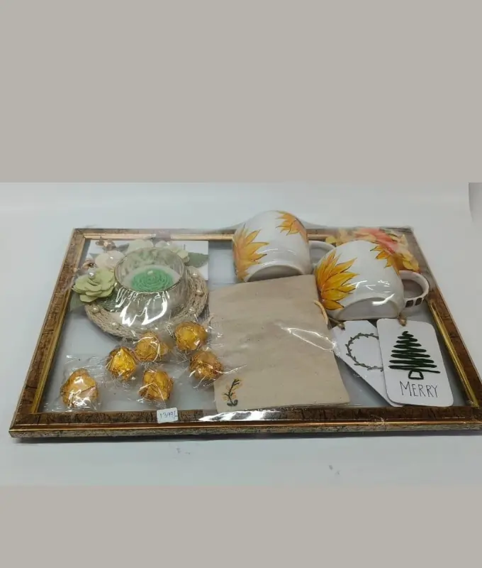 Handcrafted Festive Gift Hamper Code HMP109