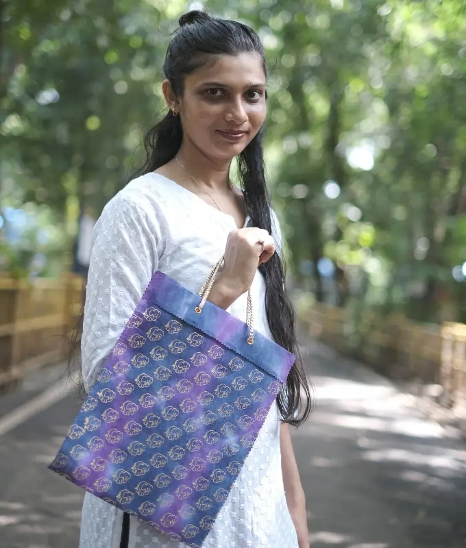 Student Crafted Purple Designer Gift Bag Code G91GB103