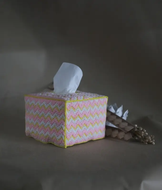 Student Crafted Zigzag Tissue Box Cover Code CTB103